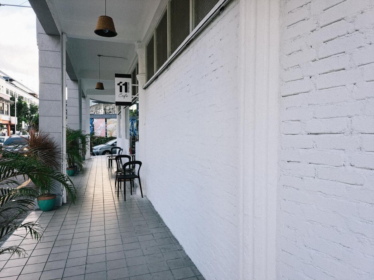 111 Hutton Lane Hostel George Town Bagian luar foto